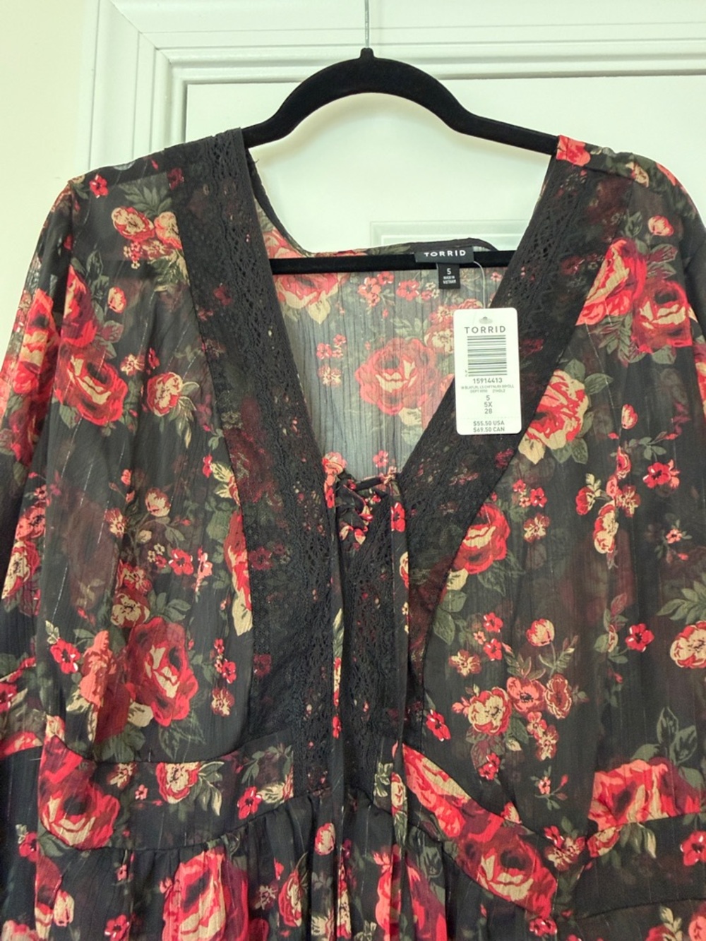 NWT Torrid Black Floral Lace-Trim Peasant Tunic - Picture 3 of 7